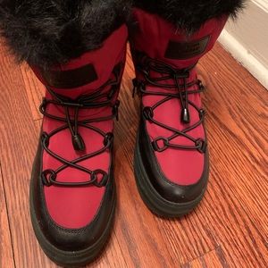 RUDSAK 7/37 ankle-height moon boot style